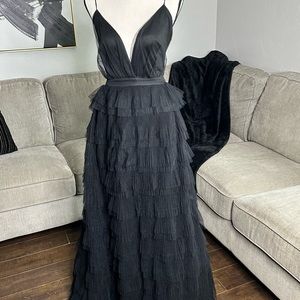 Windsor Black Tule Evening Dress Size M